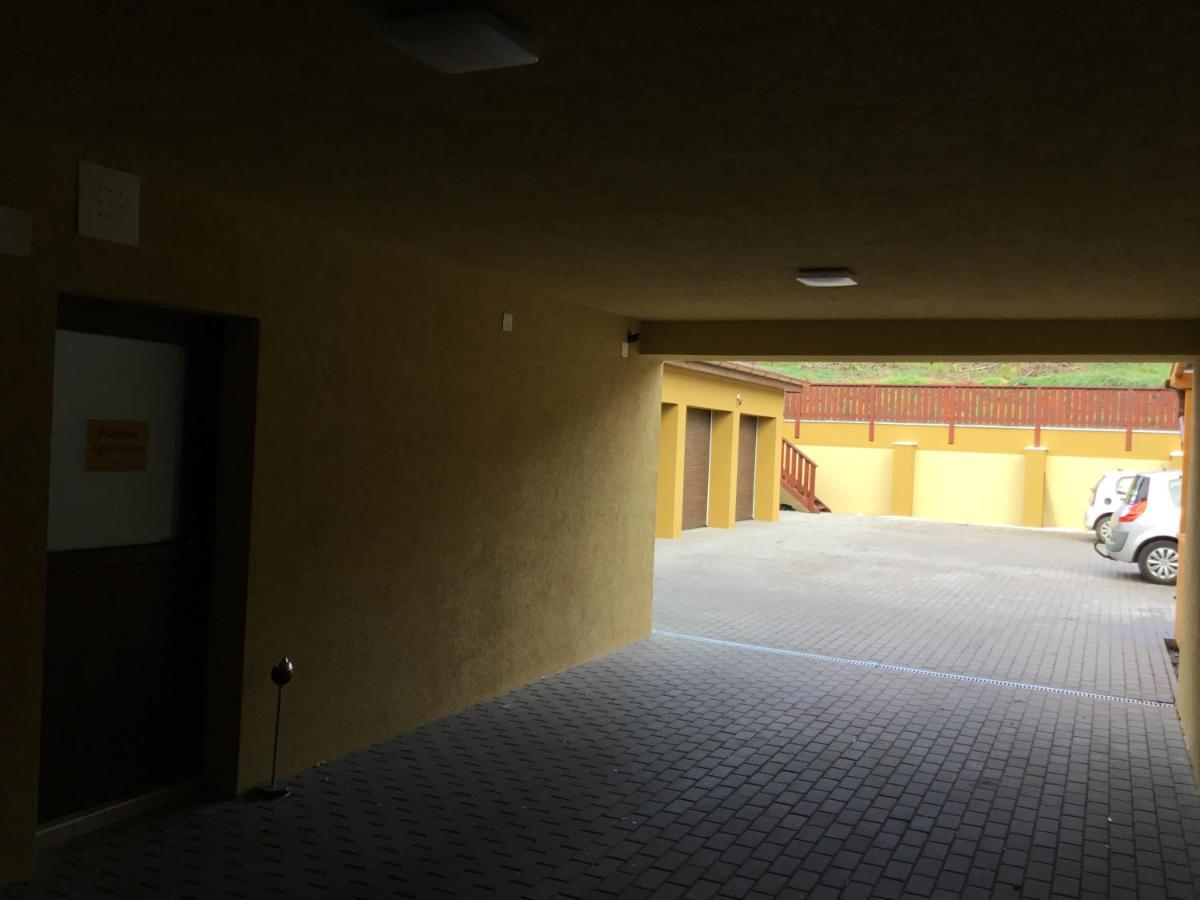Balance Apartman Eger Exteriör bild